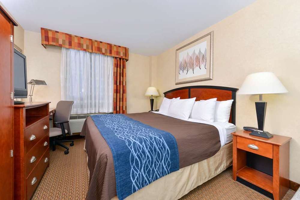 Red Lion Inn And Suites Brooklyn New York Room photo